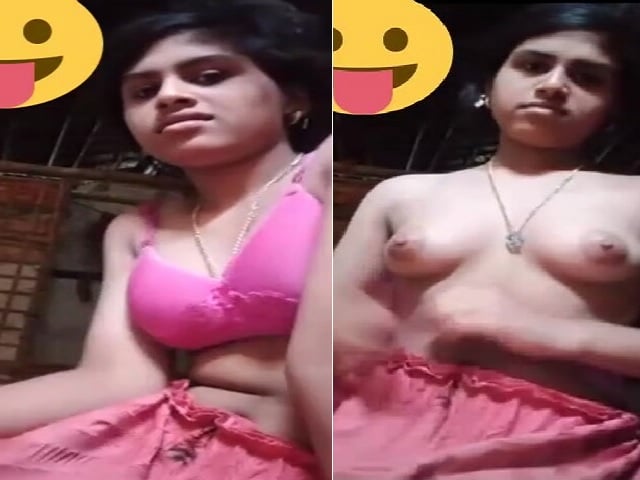 Boobs showing village maal on video call with boyfriend